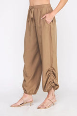 ADJUSTABLE SCRUNCH JOGGER