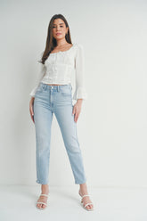 SLIM STRAIGHT W/ DISTRESS DENIM